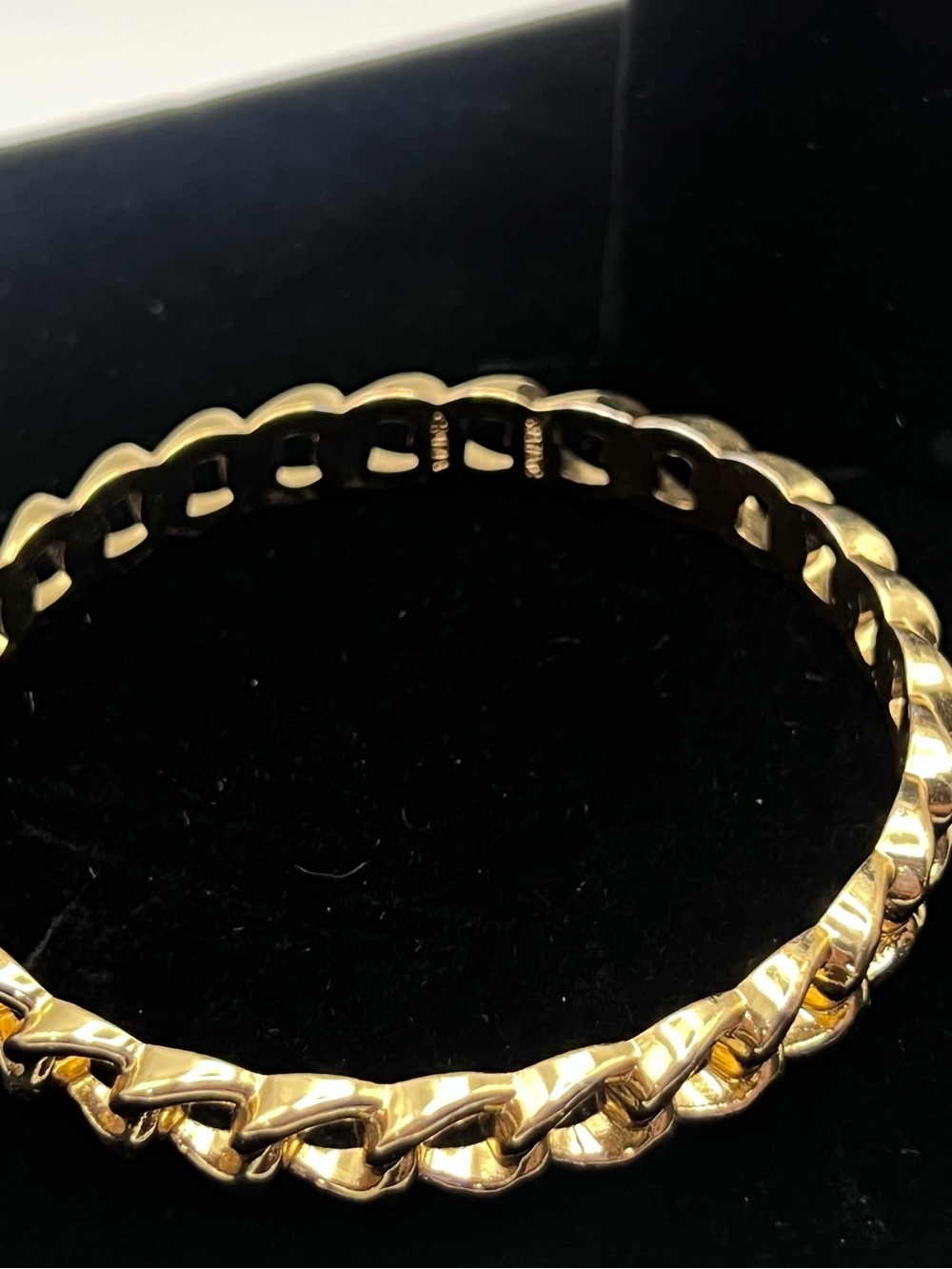 R.J. Graziano Polished Gold Link Bracelet